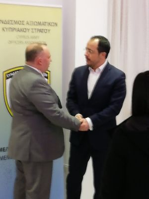 IMG-8ef303dd9ec2e143ea1360ca688ccd69-V